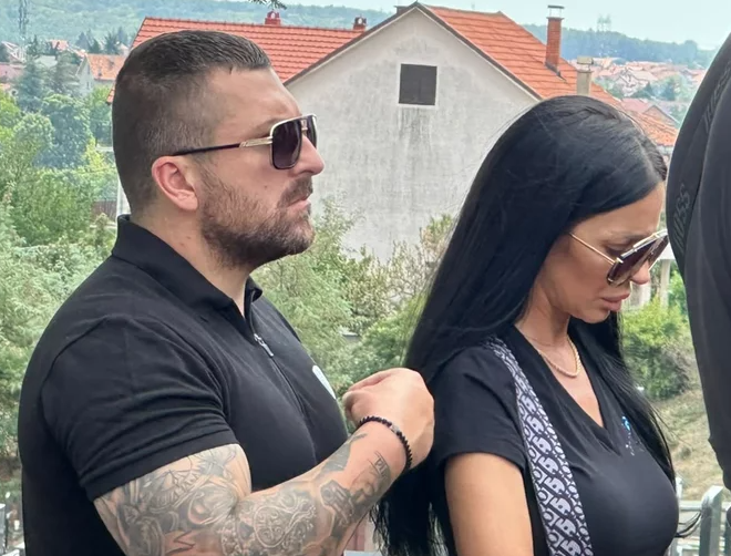 Mladen Vuletic, Jelena Pesic